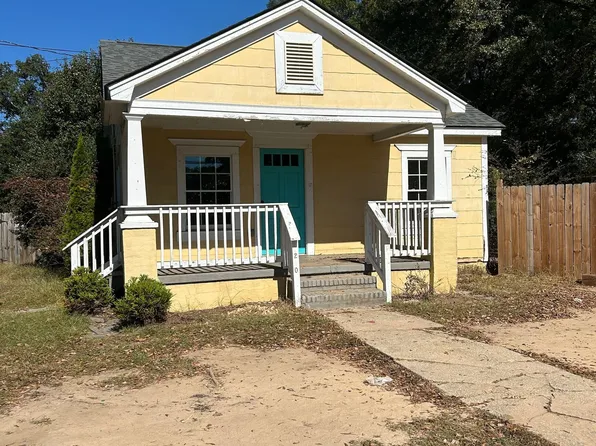 240 E 5th Ave, Winder, GA 30680