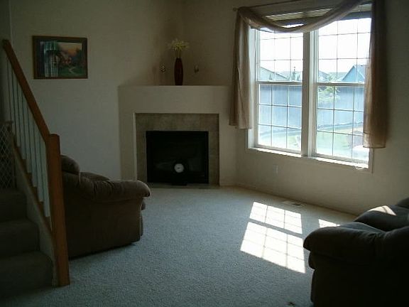 5th image of 6004 Blue Jay Dr