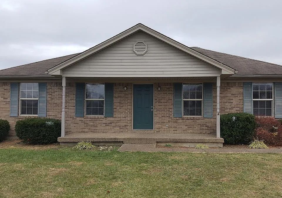1st image of 106 Tiffany Ct