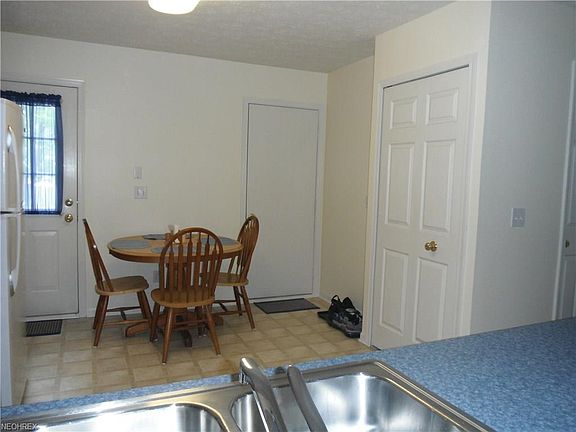 5th image of 4525 W 193rd St