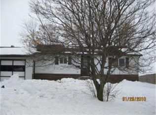 322 Pine Ave, Eyota, MN 55934