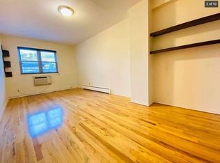 23-58 37th St #1FW, Astoria, NY 11105