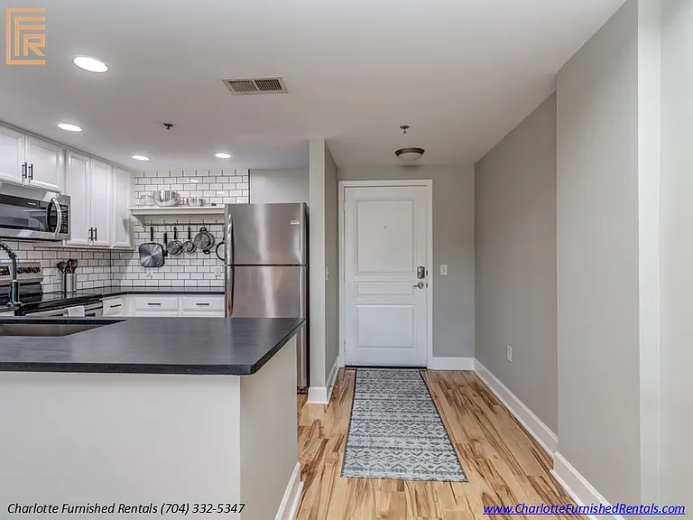 1315 East Blvd #517 — Photo 7