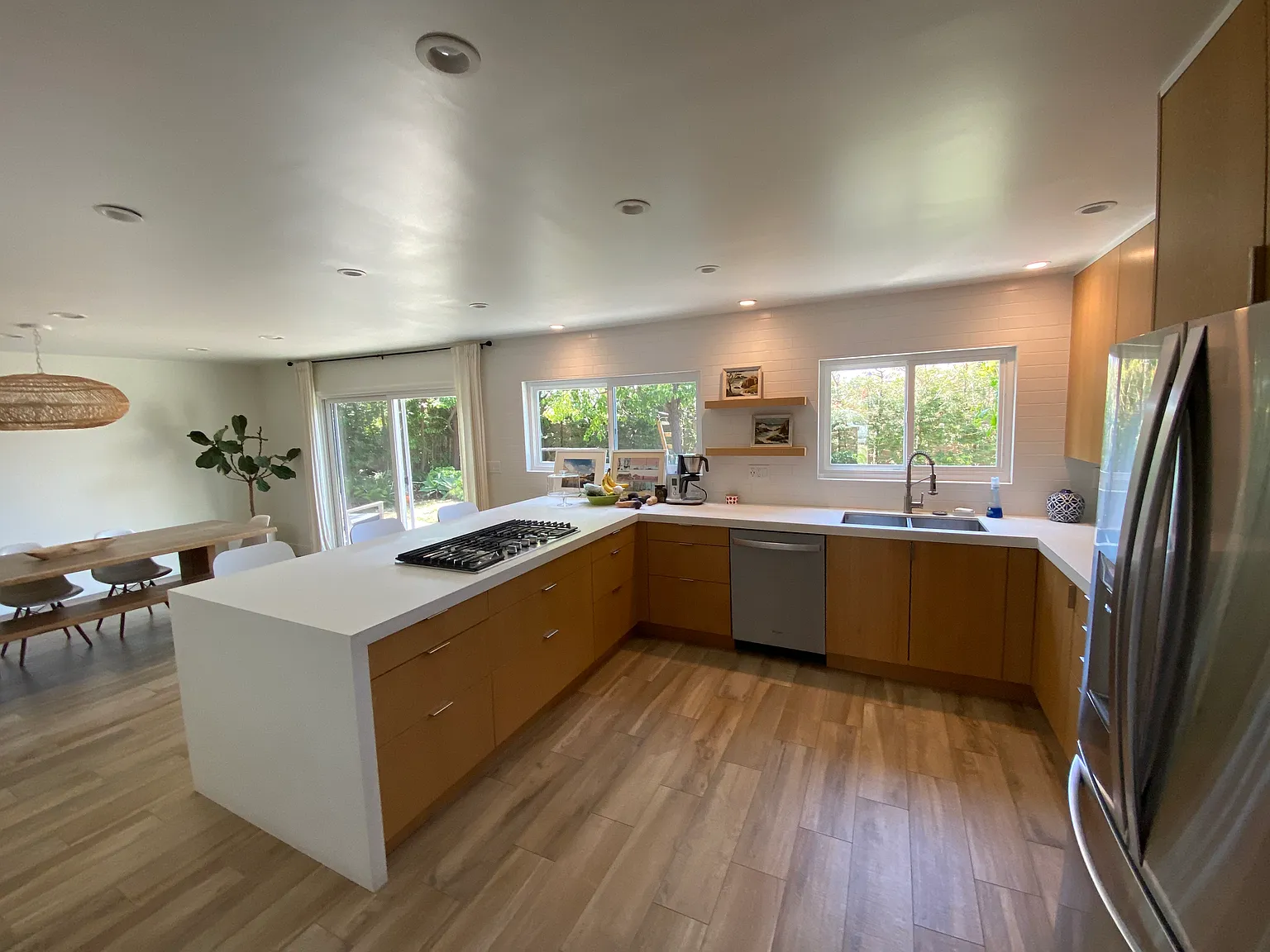 4 bed, 2505 sqft, $7,000 — Photo 4