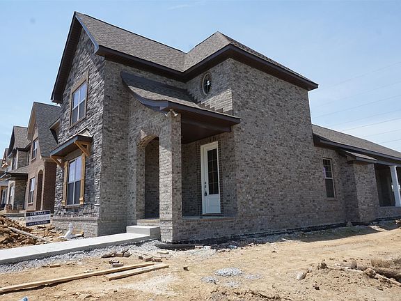 2nd image of 1070 Paddock Park Lot 141