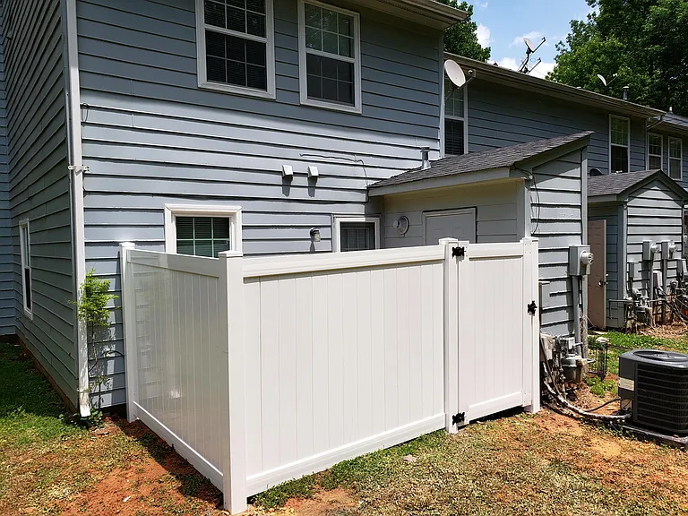 3908 Briarhill Dr — Photo 10