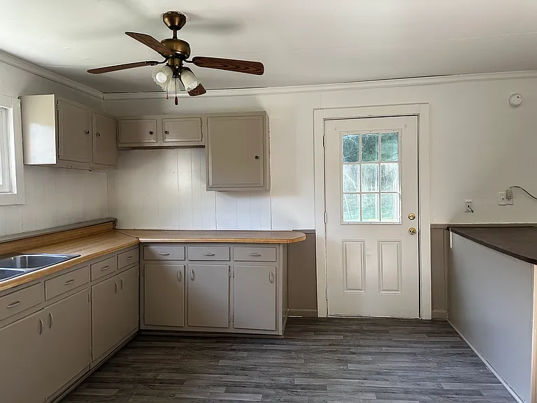 Laura Mae Dr — Photo 4