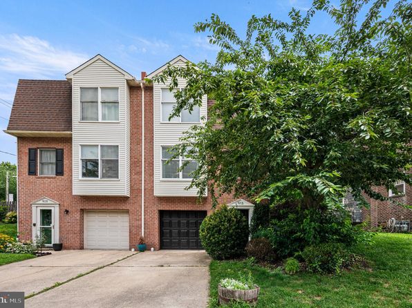 913 McCabe Ave