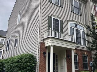 5810 Pearson La, Alexandria, VA 22304