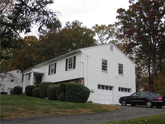 3rd image of 12 Rosemont Dr
