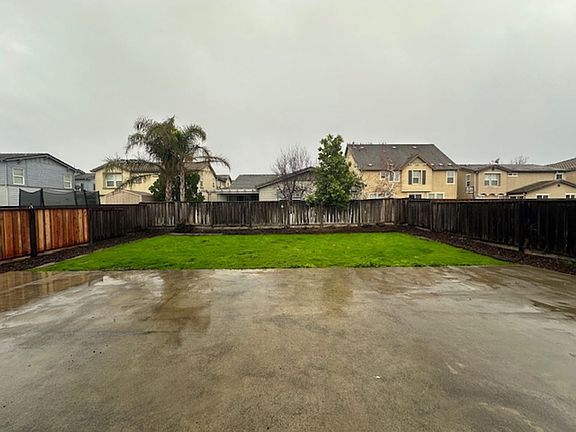 3rd image of 2780 Garrett Pl