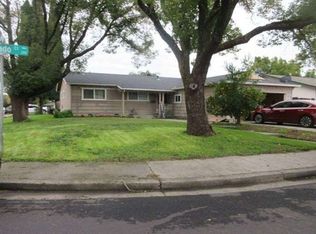 213 Coronado Ct, Vacaville, CA 95687