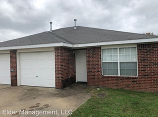 3080B Twin County St, Springdale, AR 72764