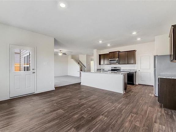 2nd image of 164122 Farmhouse Ln