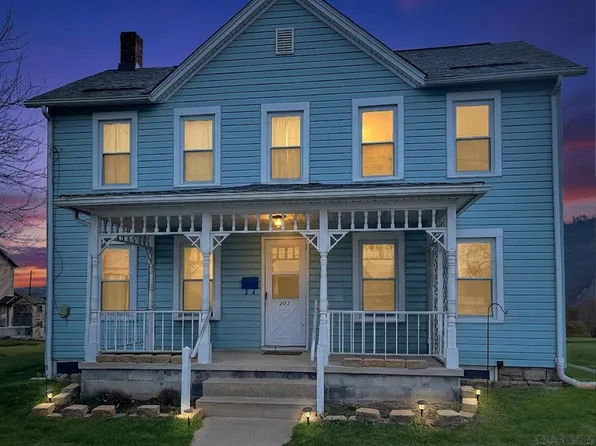 203 S Anderson St, Bedford, PA 15522
