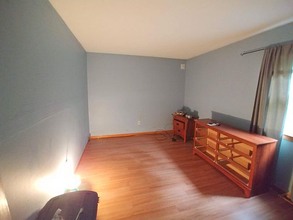 4th image of 65 Meetinghouse Vlg #3