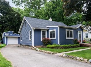637 Lakeview Ave, Ann Arbor, MI 48103