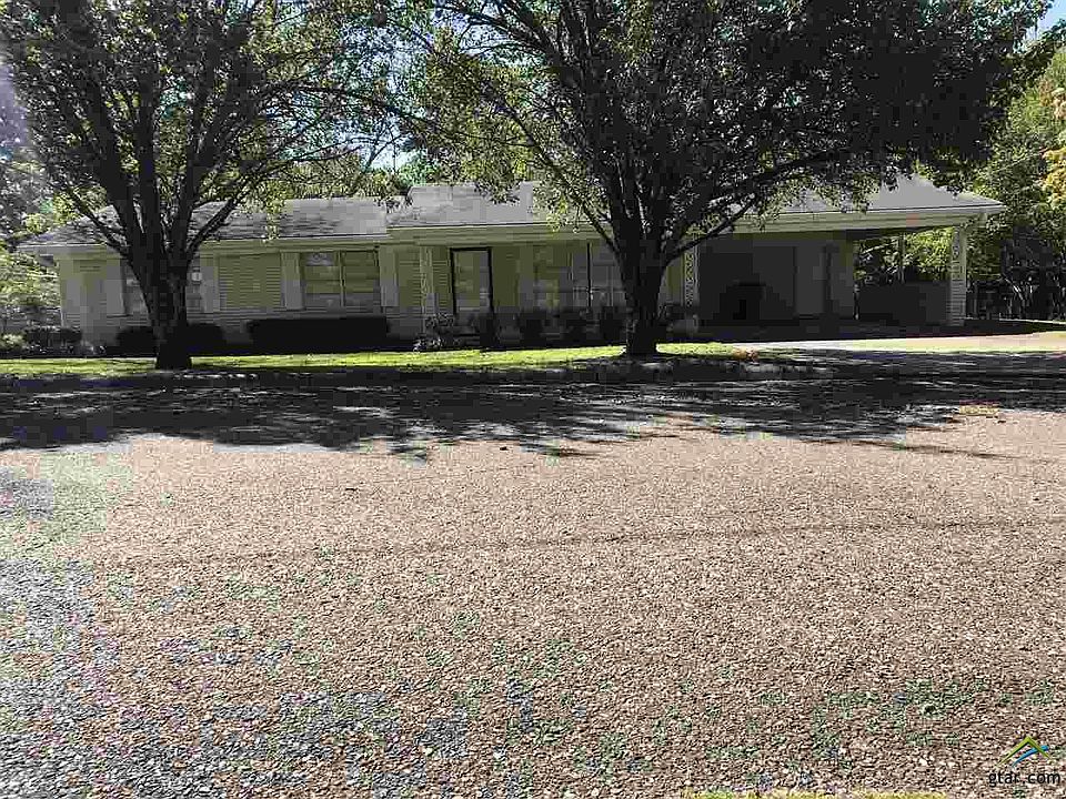 1st image of 105 Hilltop Dr