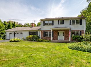 198 N Timber Ln, Cheshire, CT 06410