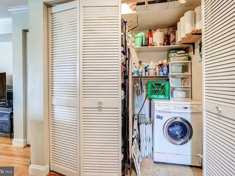 401 Evarts St NE #301 — Photo 22