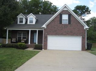 2907 Vinemont Dr, Murfreesboro, TN 37130