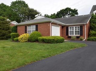 44 Walnut Dr, Spring Lake, NJ 07762