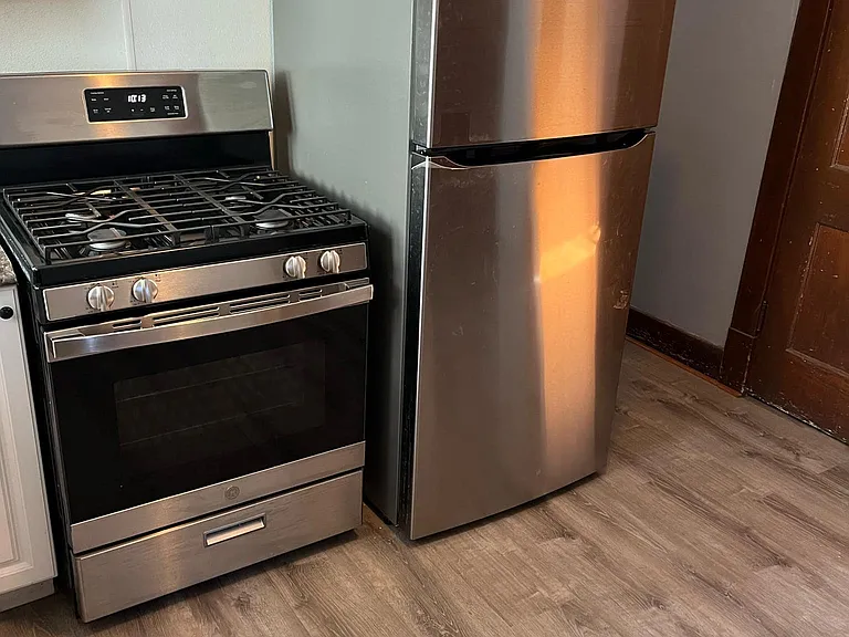 792 Washington Ave #2 — Photo 18