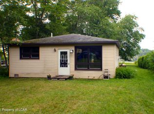 1497 Lakeview Dr, White Haven, PA 18661