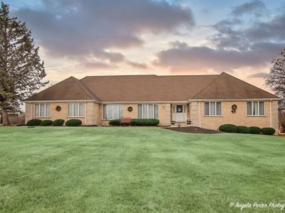25158 N Ivy Ln, Lake Zurich, IL, 60047