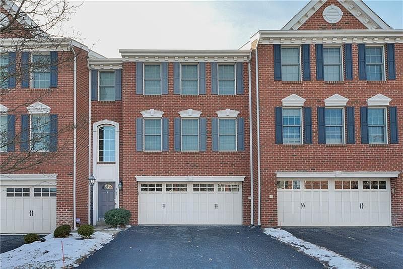 1st image of 303 Marshall Heights Dr