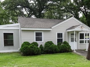 133 Eastwood Ave, Port Barrington, IL