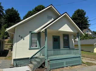 103 Dean Creek Rd, Rio Dell, CA 95562