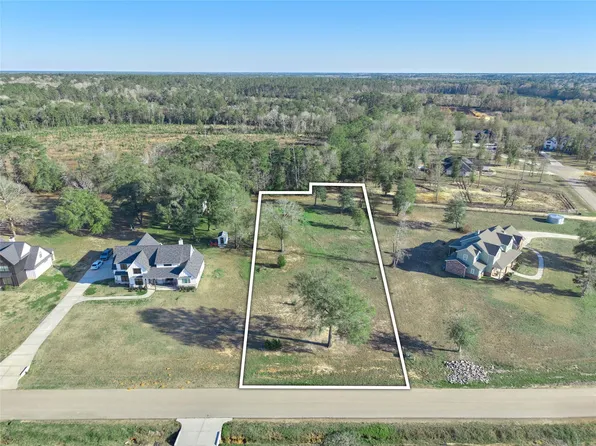 91 Quiet Springs Trl, Willis, TX 77378