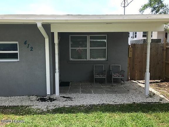 3rd image of 412 N Eastwood Ln