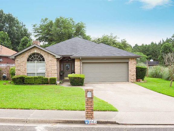 2nd image of 1617 Shady Creek Cir