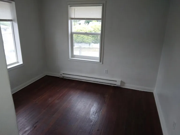 232 Fink St — Photo 5