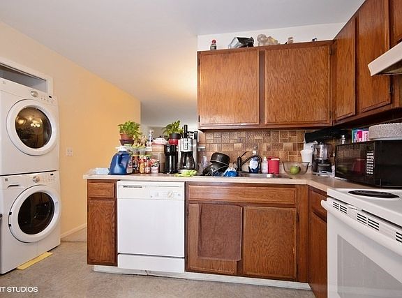 5th image of 204 S Waters Edge Dr APT 102