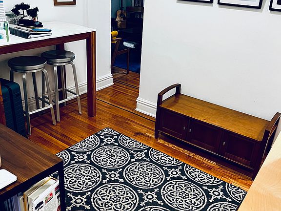 5th image of 25 Parade Pl APT 5C