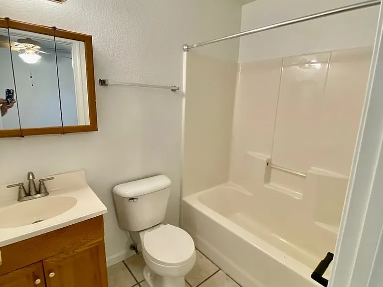 220 T F Kirkpatrick Way #D — Photo 17