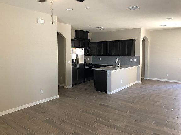 4th image of 12829 Cliff Rock Ln