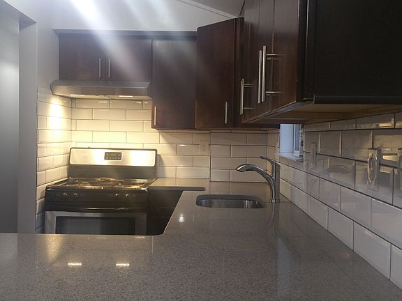 2nd image of 11539 125th St