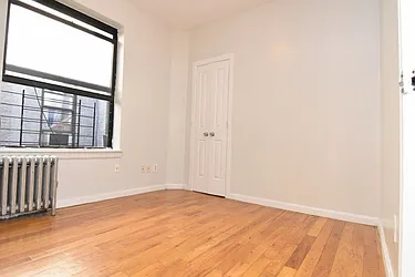 Rented by Ledvech Group