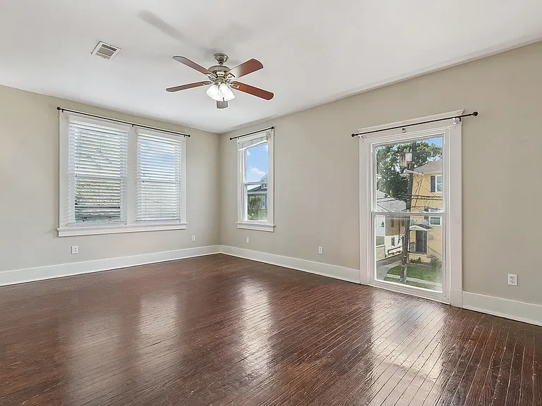 2822 General Pershing St — Photo 9