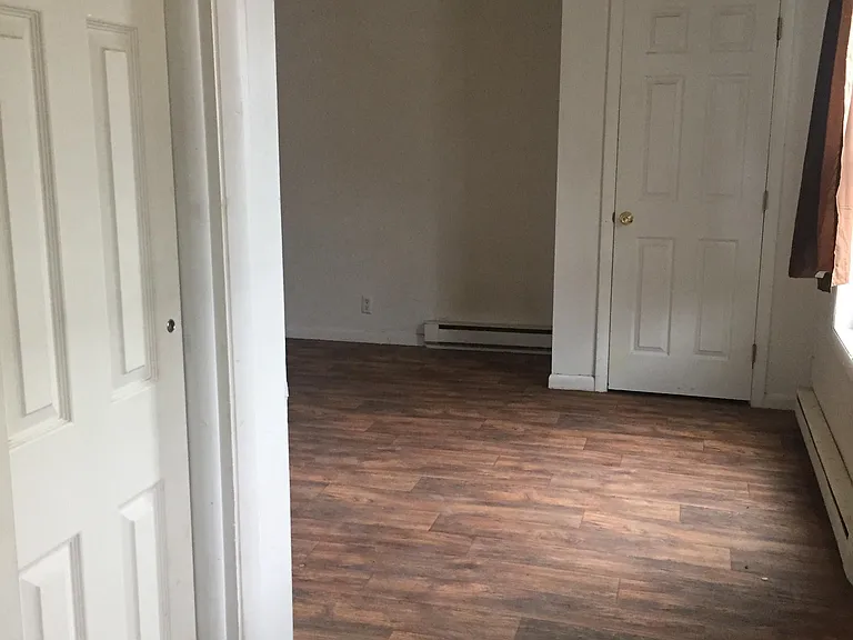 8866 Main St #1 — Photo 2