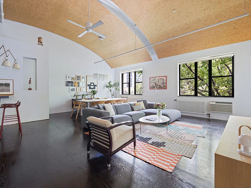1st image of 423 Atlantic Ave APT 4M