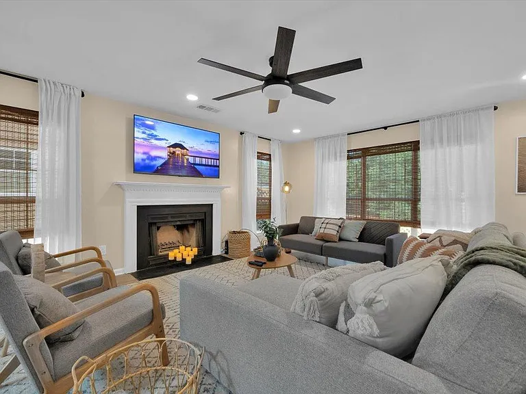 5360 Durham Ridge Ct — Photo 9