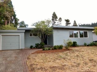 3305 Kincaid St, Eugene, OR 97405