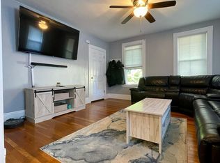 35 Pleasant St #1, Wakefield, MA 01880