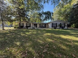 216 E Carolina Ave, Sebring, OH 44672