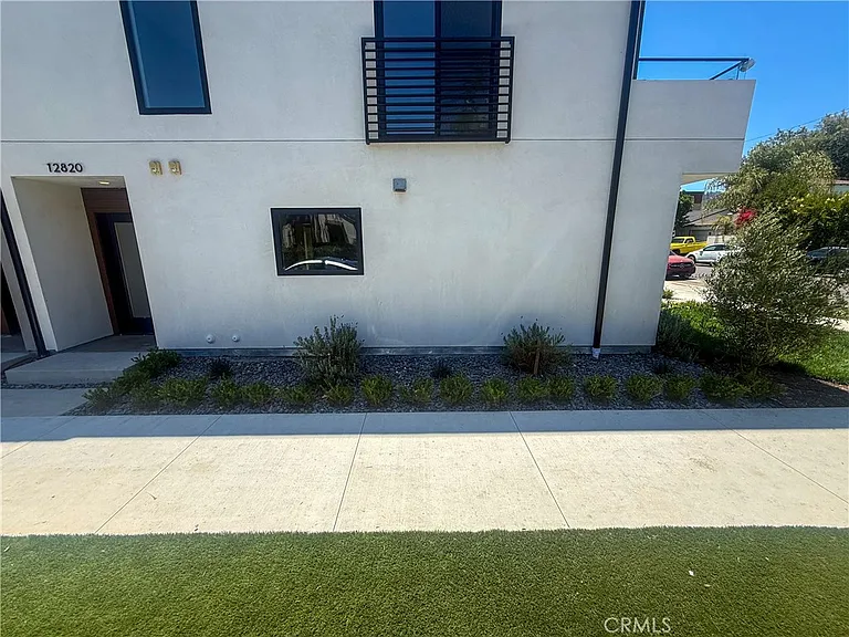 12820 Bloomfield St — Photo 13